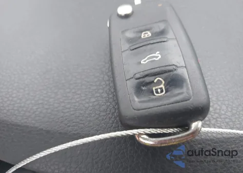 2012 Volkswagen Tiguan Se z USA, uszkodzony, nr VIN WVGAV7AX8CW000576